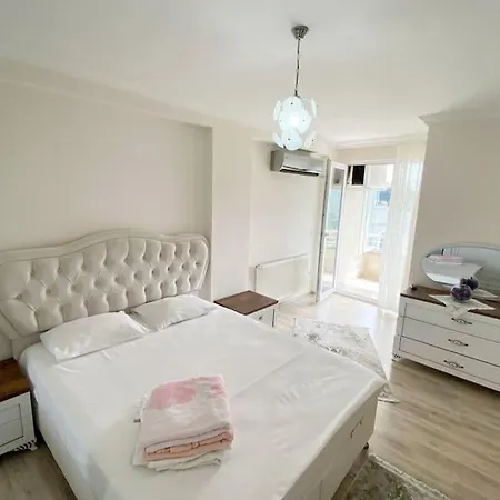 Deniz Manzarali Lux Daire