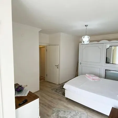 Deniz Manzarali Lux Daire * Trabzon